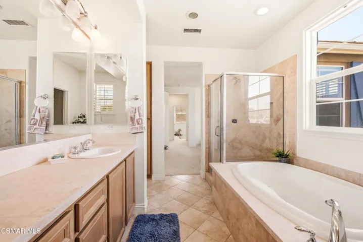 2266 Swift Fox Ct Simi Valley-39