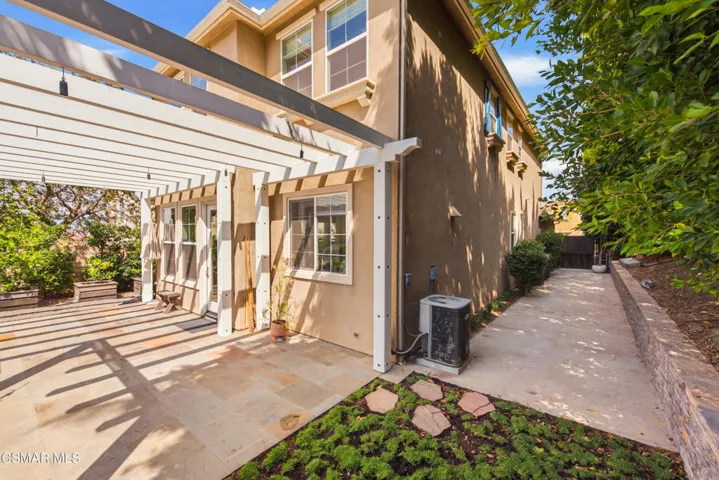 2266 Swift Fox Ct Simi Valley-45