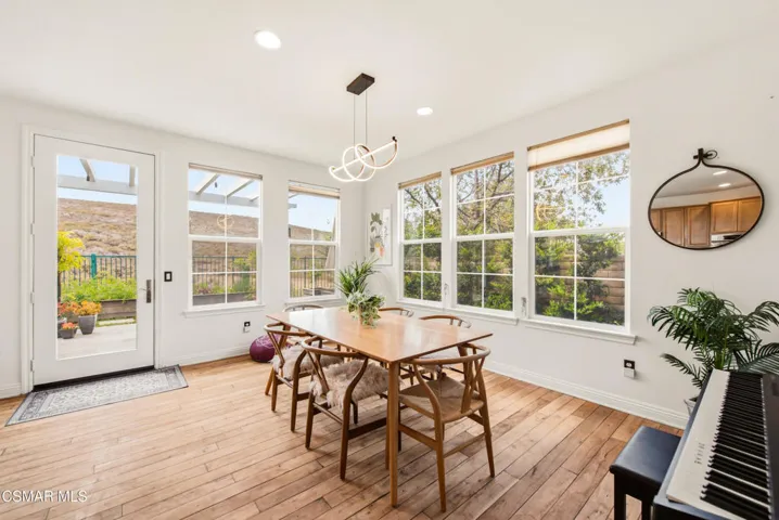 2266 Swift Fox Ct Simi Valley-15