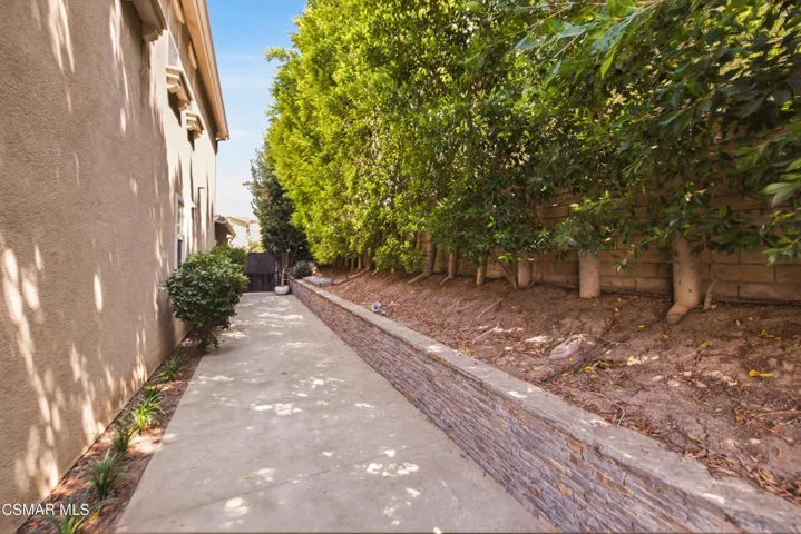 2266 Swift Fox Ct Simi Valley-46