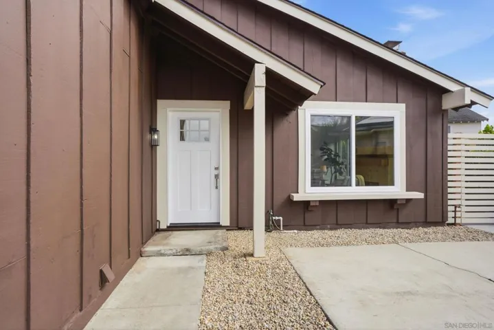 8775 Betelgeuse Way, San Diego, California 92126