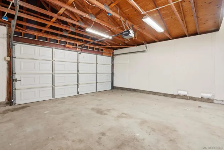 8775 Betelgeuse Way, San Diego, California 92126