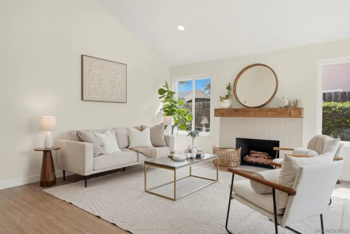 8775 Betelgeuse Way, San Diego, California 92126