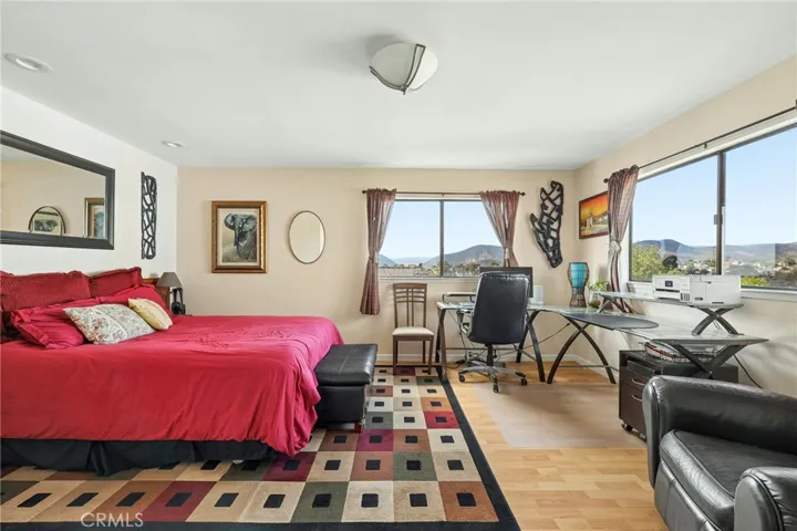Upstairs Bedroom/Office