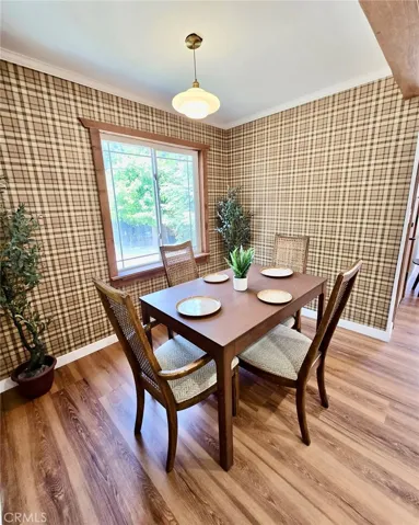 585 Arrowhead Villa Road, Lake Arrowhead, California 92352