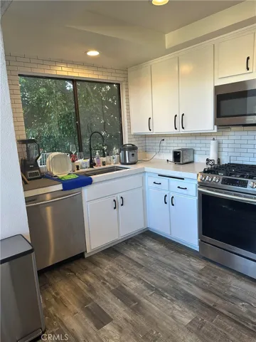 Kitchen other view
