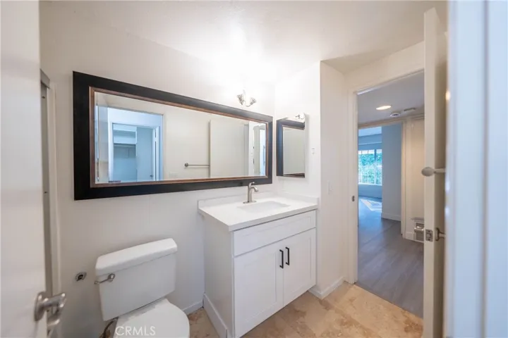 71 Woodleaf, Irvine, California 92614