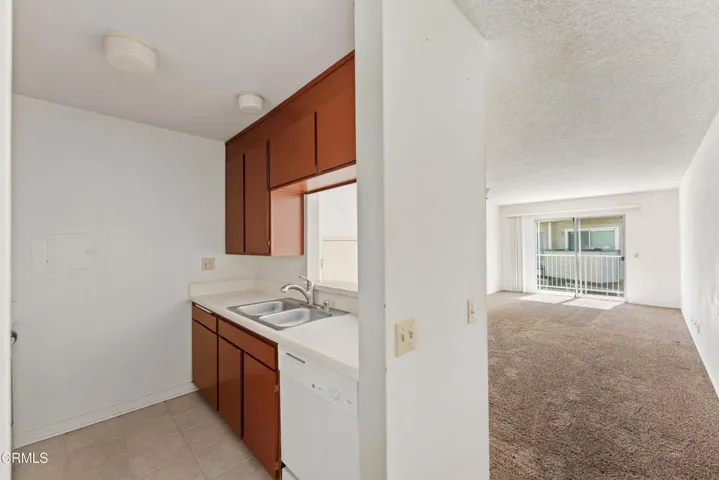 246 E Surfside drive MLS-1