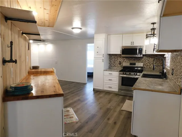 10350 Baseline 55, Alta Loma, California 91701