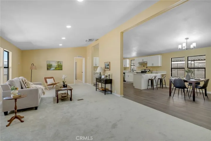 13393 #171 Mariposa, Victorville, California 92395