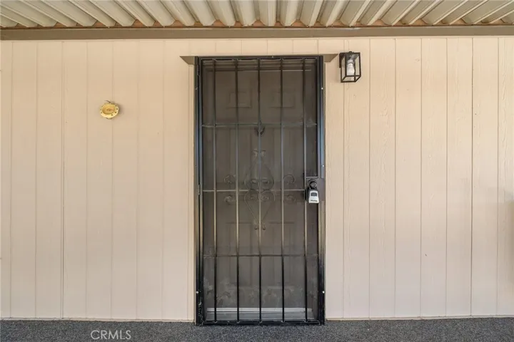 13393 #171 Mariposa, Victorville, California 92395