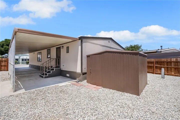 13393 #171 Mariposa, Victorville, California 92395