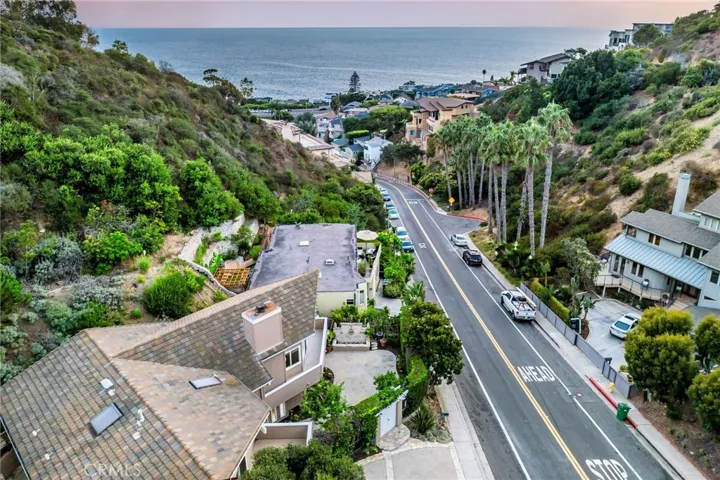 431 Nyes Place, Laguna Beach, California 92651