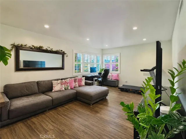 15527 Wheatstone, Norwalk, California 90650