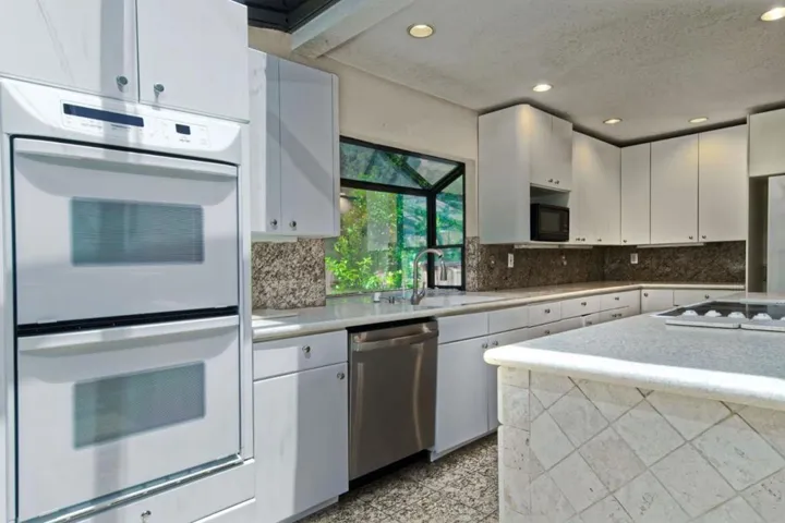 6805 Bluffwood Court, San Jose, California 95120
