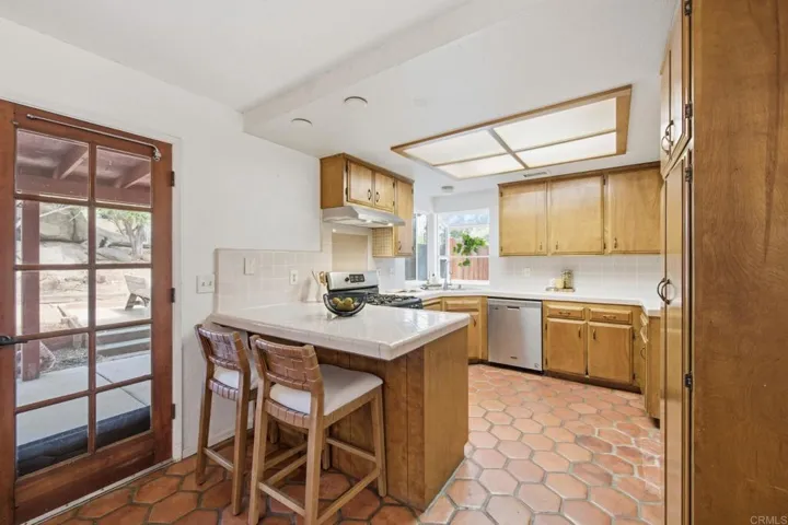 2622 Bernardo Avenue, Escondido, California 92029