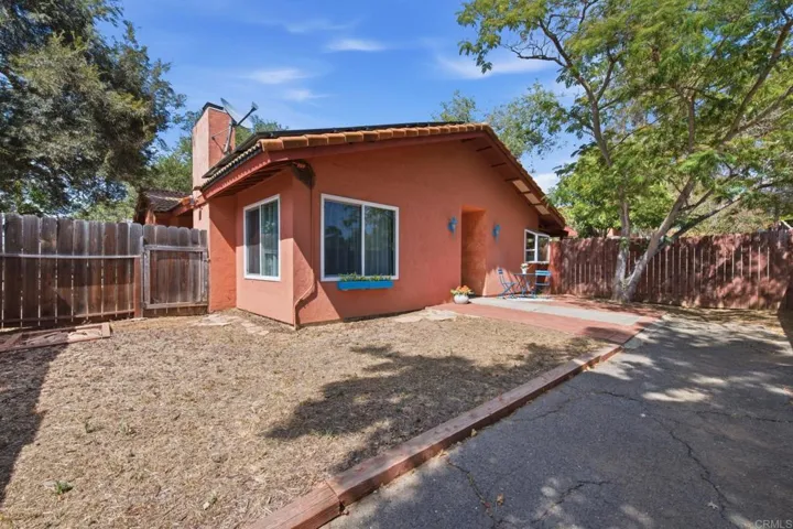 2622 Bernardo Avenue, Escondido, California 92029