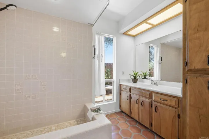 2622 Bernardo Avenue, Escondido, California 92029