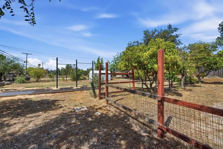 2622 Bernardo Avenue, Escondido, California 92029