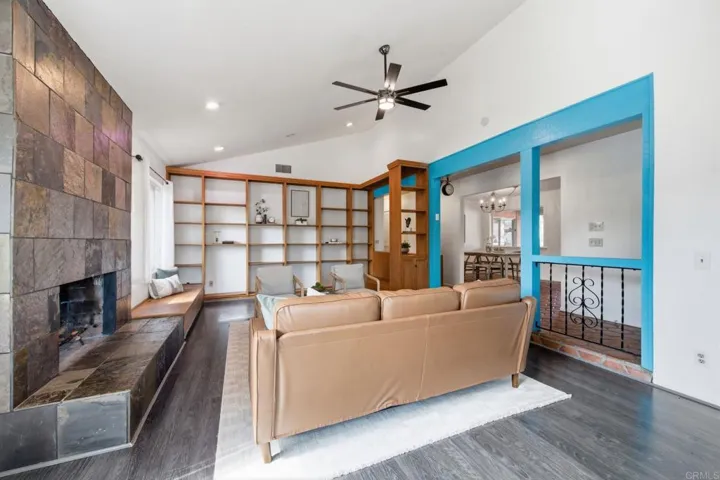 2622 Bernardo Avenue, Escondido, California 92029