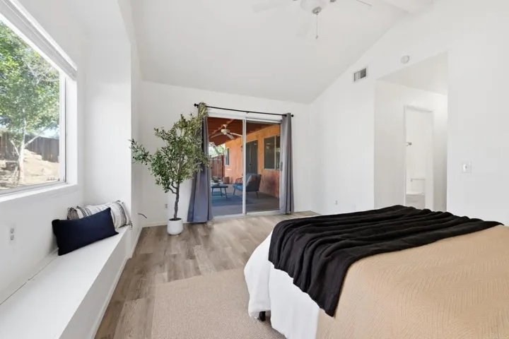 2622 Bernardo Avenue, Escondido, California 92029
