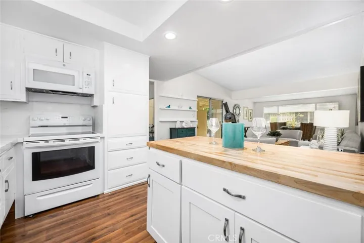 1341 Weeburn 75k, Seal Beach, California 90740