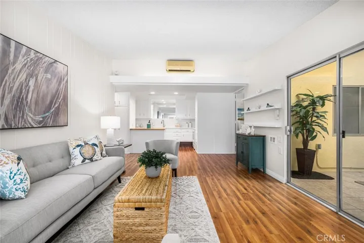 1341 Weeburn 75k, Seal Beach, California 90740