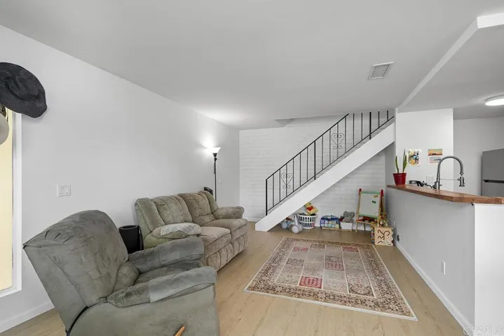9851 Mission Viejo Ct 3, Santee, California 92071