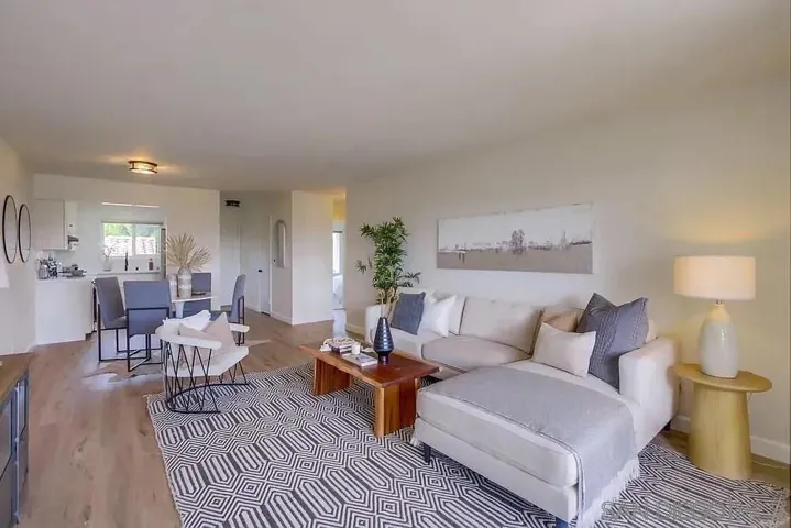1874 Forestdale, Encinitas, California 92024