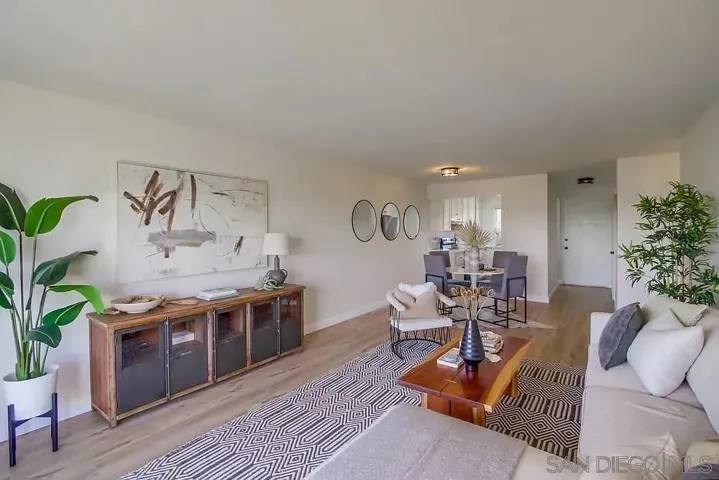 1874 Forestdale, Encinitas, California 92024