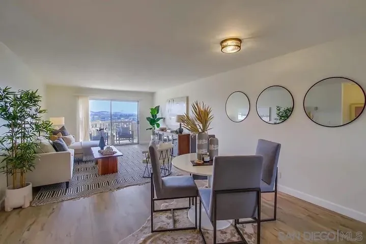 1874 Forestdale, Encinitas, California 92024