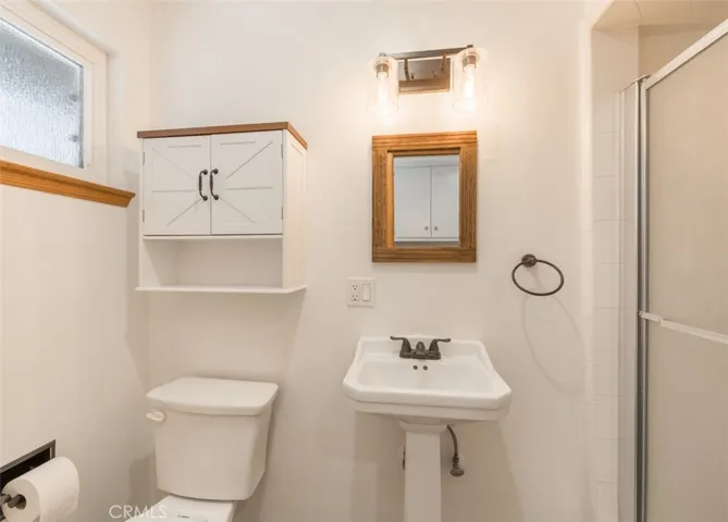 126 Eureka, Big Bear Lake, California 92315