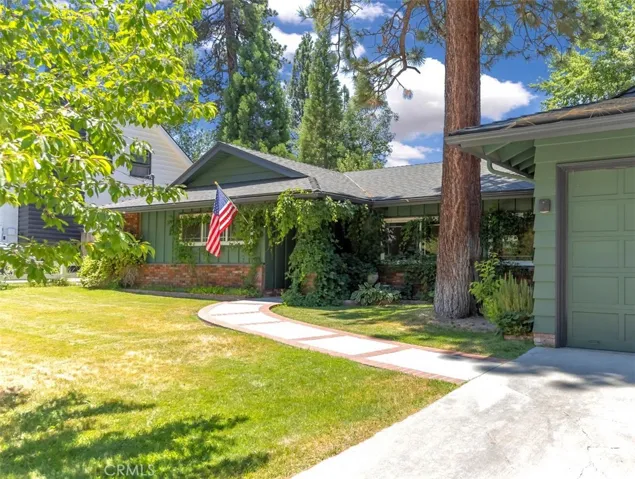 126 Eureka, Big Bear Lake, California 92315