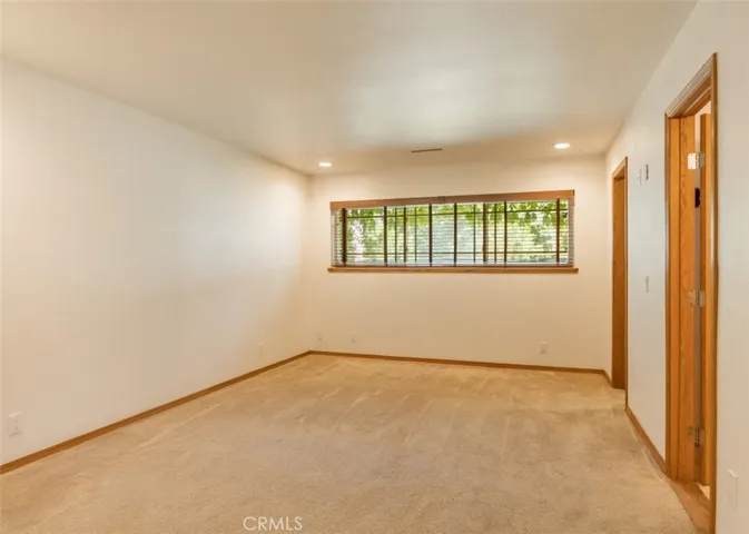 126 Eureka, Big Bear Lake, California 92315