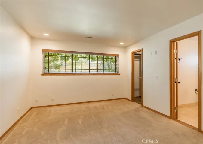 126 Eureka, Big Bear Lake, California 92315