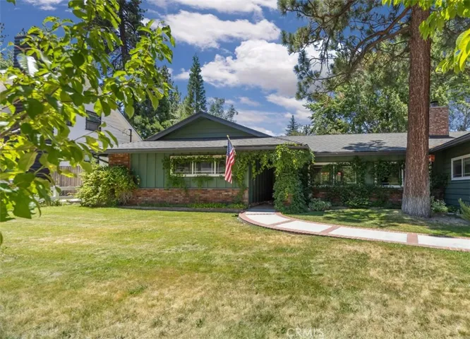 126 Eureka, Big Bear Lake, California 92315