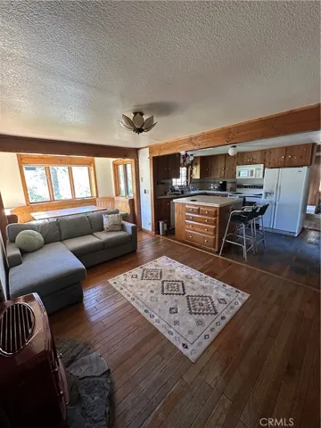 2030 Old Mammoth, Mammoth Lakes, California 93546