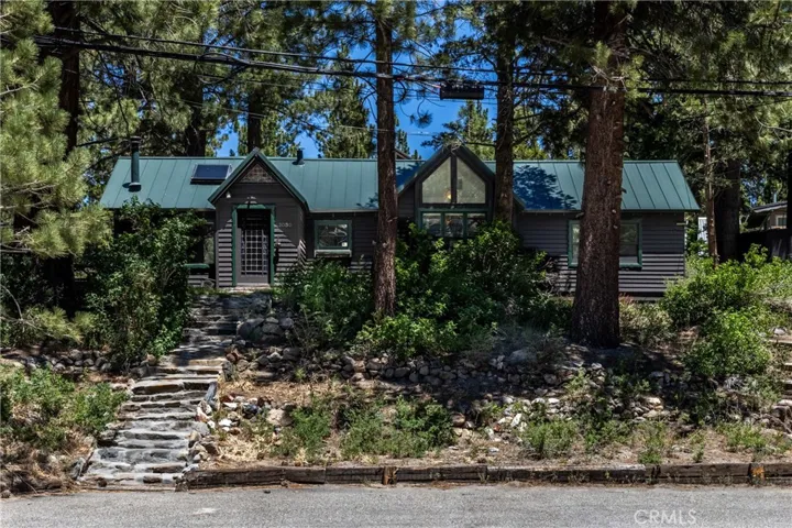 2030 Old Mammoth, Mammoth Lakes, California 93546