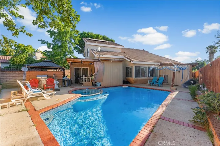 37704 49th E, Palmdale, California 93552