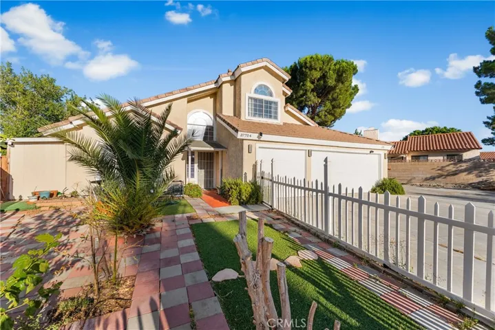 37704 49th E, Palmdale, California 93552