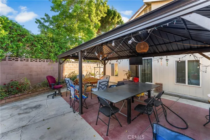 37704 49th E, Palmdale, California 93552