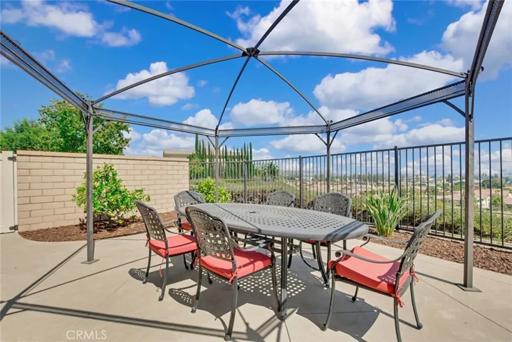 864 E Manresa Drive, Azusa, California 91702