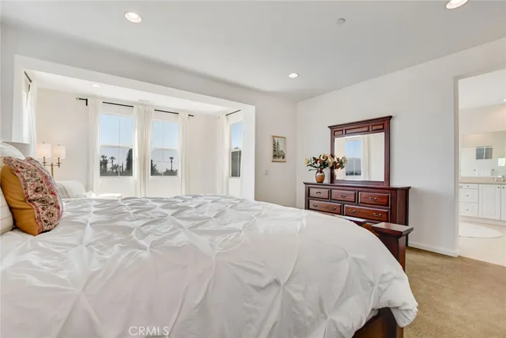 864 E Manresa Drive, Azusa, California 91702
