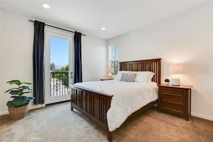 864 E Manresa Drive, Azusa, California 91702