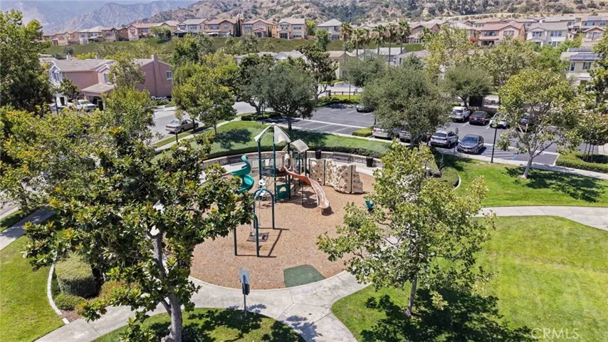 864 E Manresa Drive, Azusa, California 91702