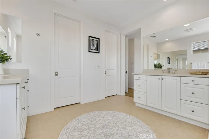864 E Manresa Drive, Azusa, California 91702
