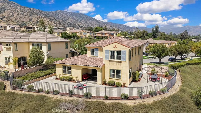 864 E Manresa Drive, Azusa, California 91702