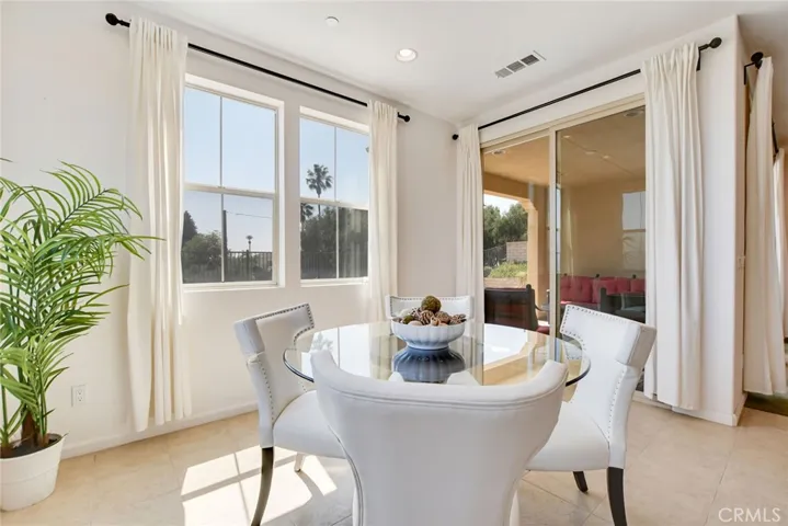 864 E Manresa Drive, Azusa, California 91702