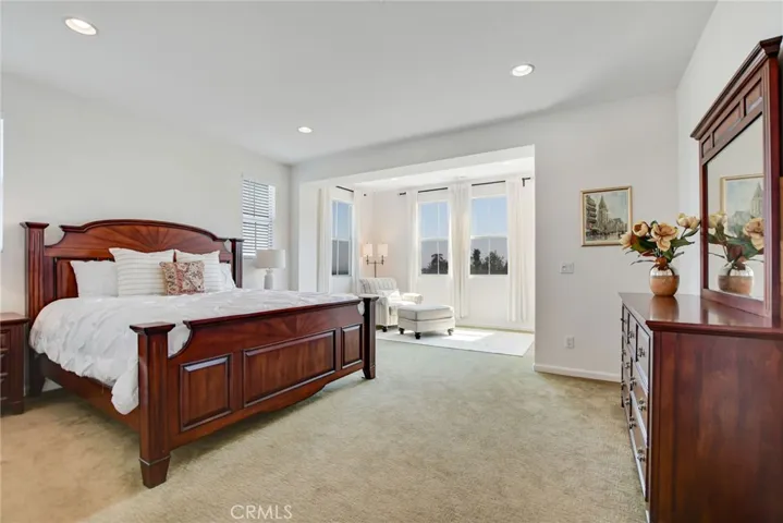 864 E Manresa Drive, Azusa, California 91702