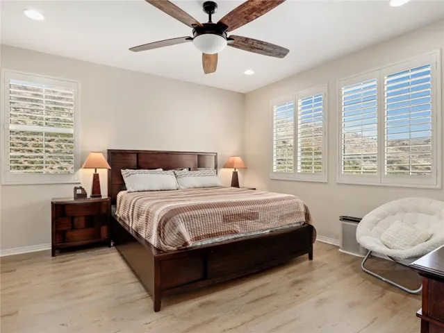 22021 Windham Way, Saugus, California 91350